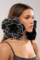 DRAMA EARRING