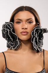 DRAMA EARRING