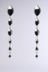 DRIPPIN EARRING