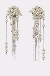 DRIPPIN IN PEARLS EARRING