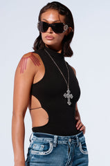 BUTTERFLY EFFECT SLEEVELESS KNIT BODYSUIT