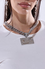 CHARGE IT NECKLACE