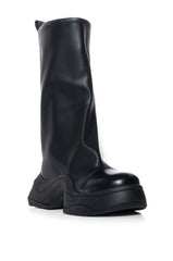 AZALEA WANG CHADWICK FLATFORM BUCKET BOOT IN BLACK