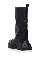 AZALEA WANG CHADWICK FLATFORM BUCKET BOOT IN BLACK