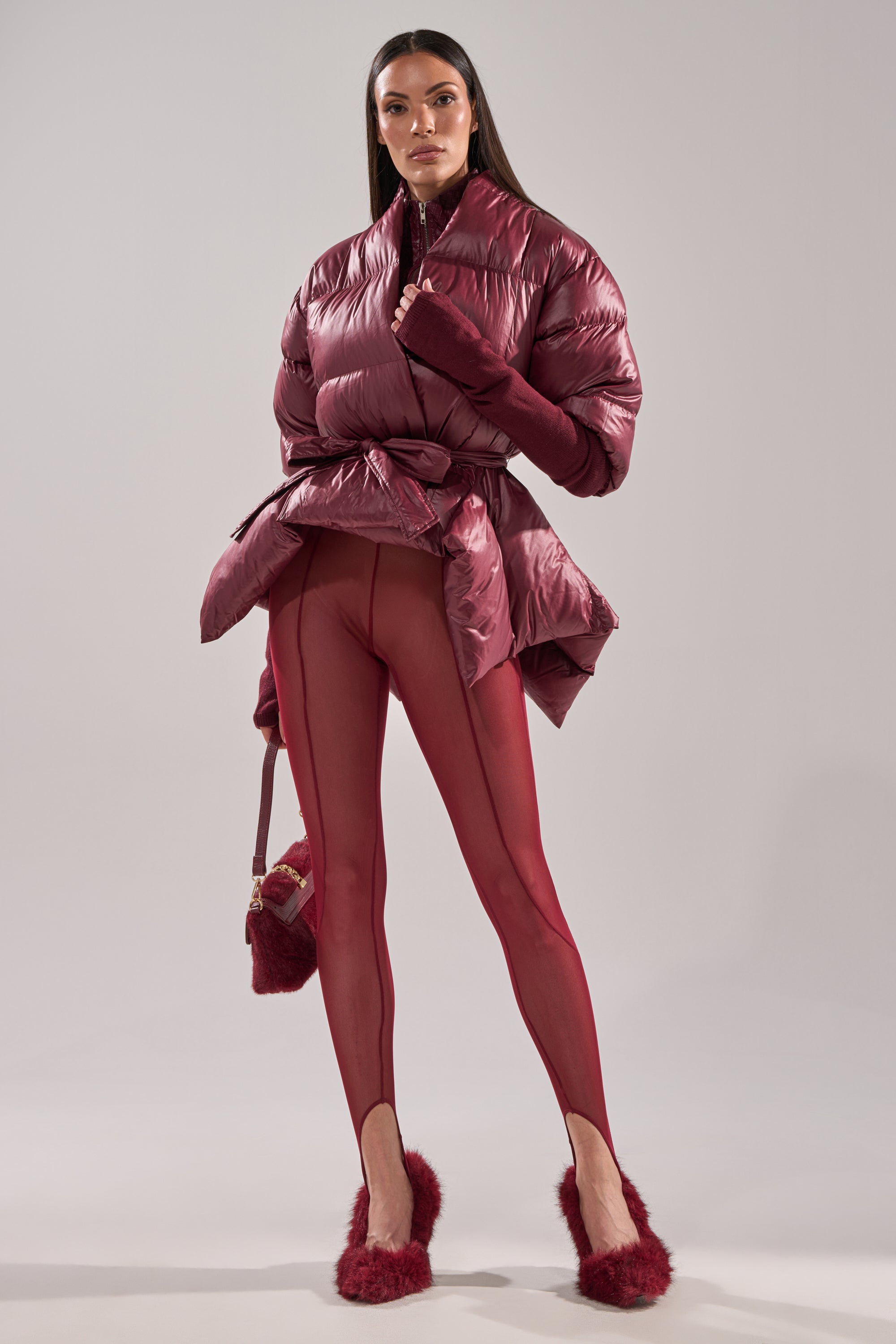 BALLET GIRL STIRRUP LEGGING IN BURGUNDY