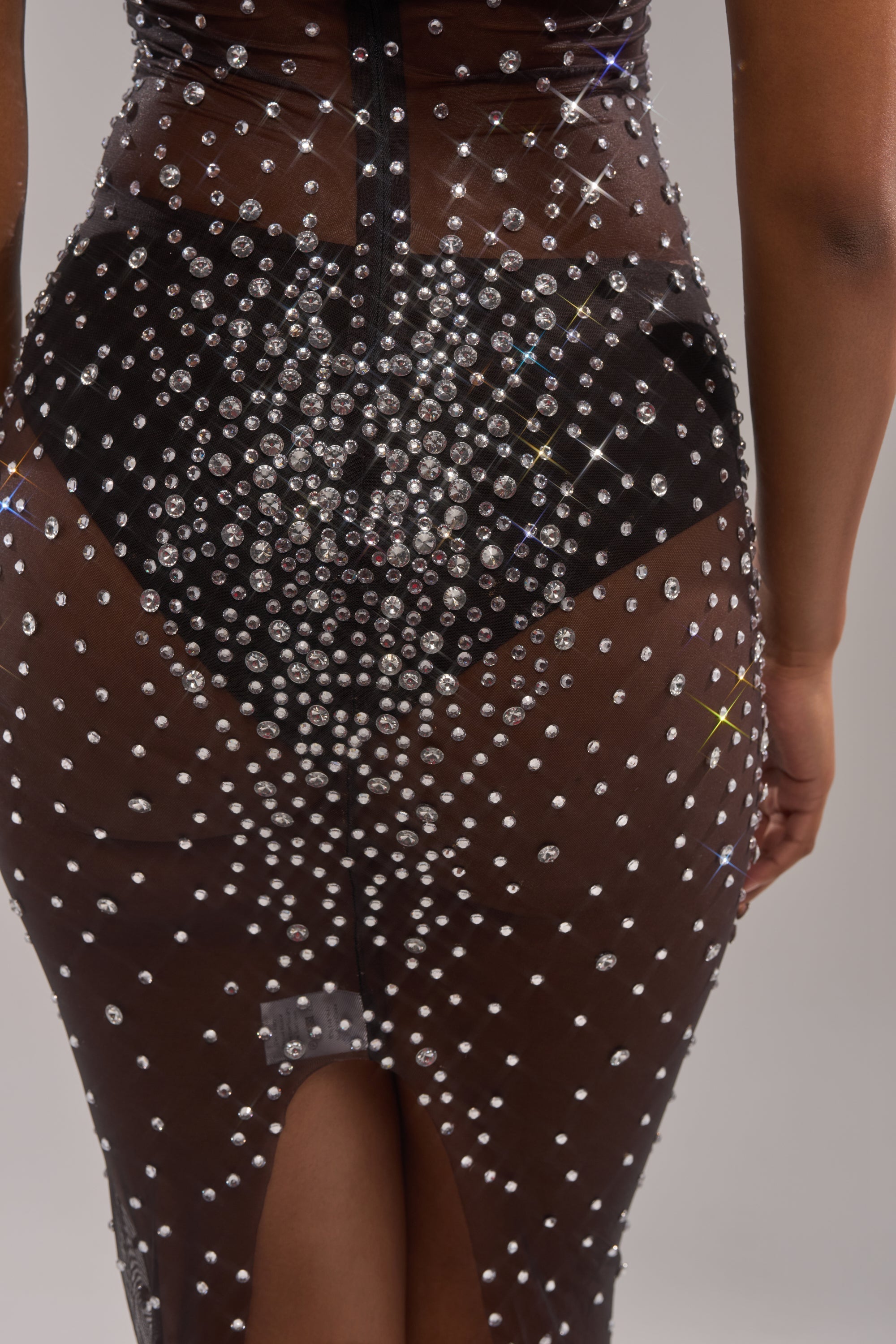 CRYSTAL CORE MAXI DRESS