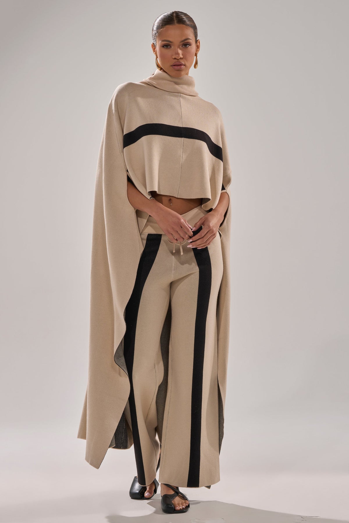 CLAUDIA TURTLENECK SWEATER