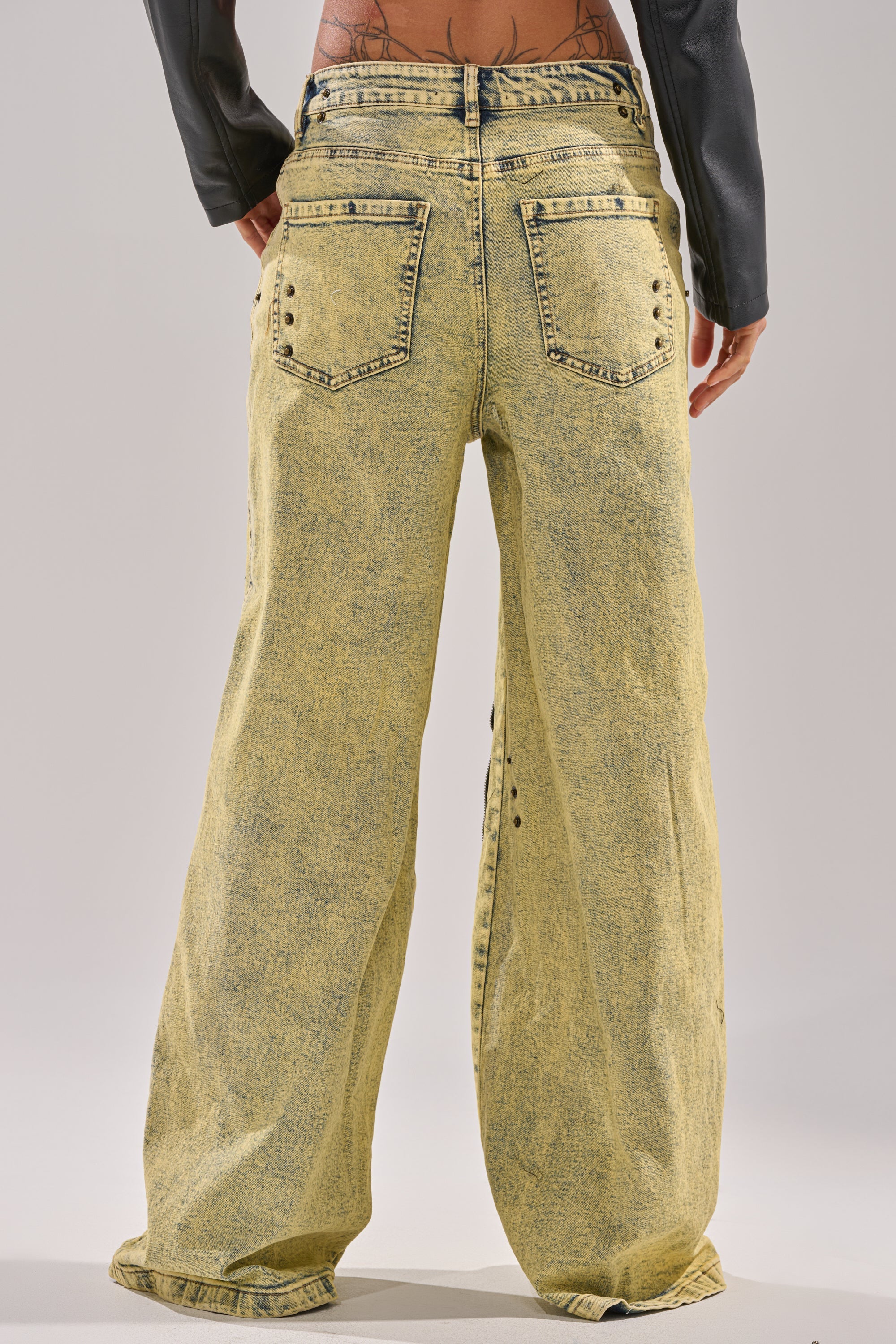 CRAZY FOR YOU RELAXED DENIM