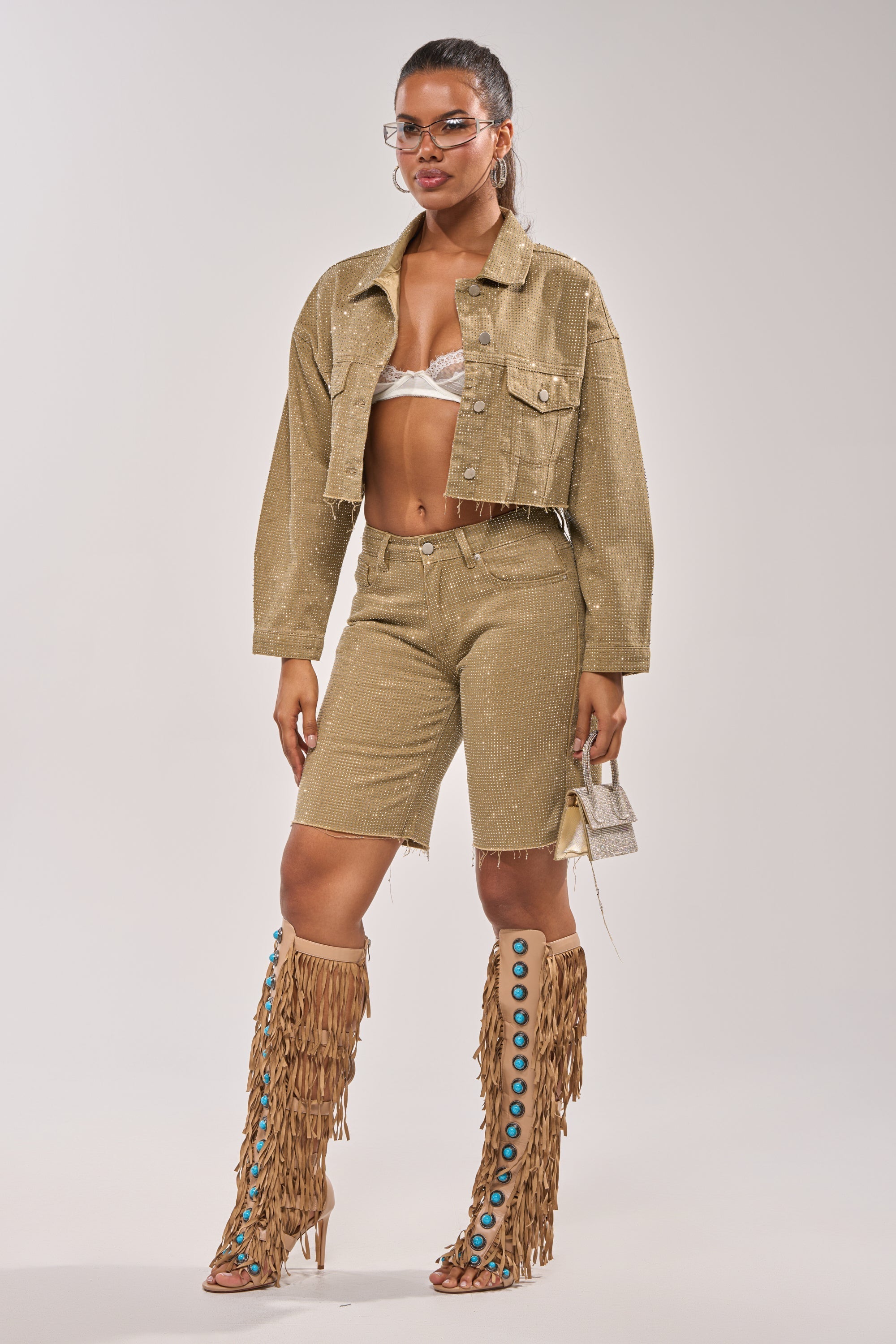 CHECK OUT THE BLING BERMUDA SHORT
