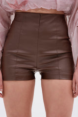 CLUB HIGH WAISTED PLEATHER SHORTS