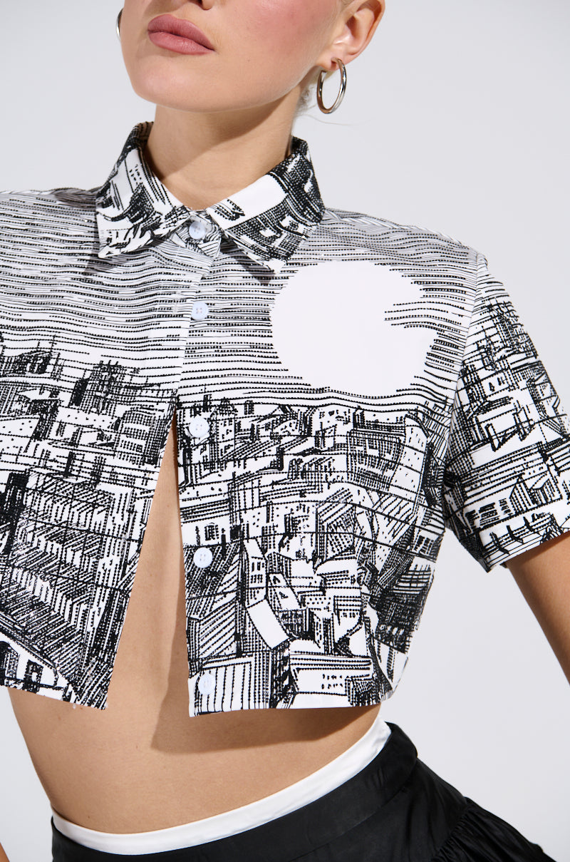 ALL AROUND THE WORLD BUTTON DOWN TOP