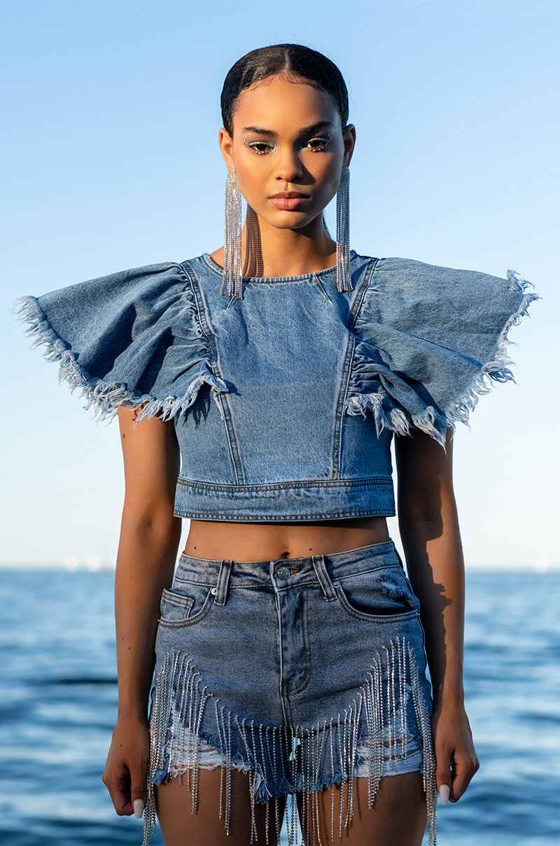ALL I NEED IS DENIM CROP TOP