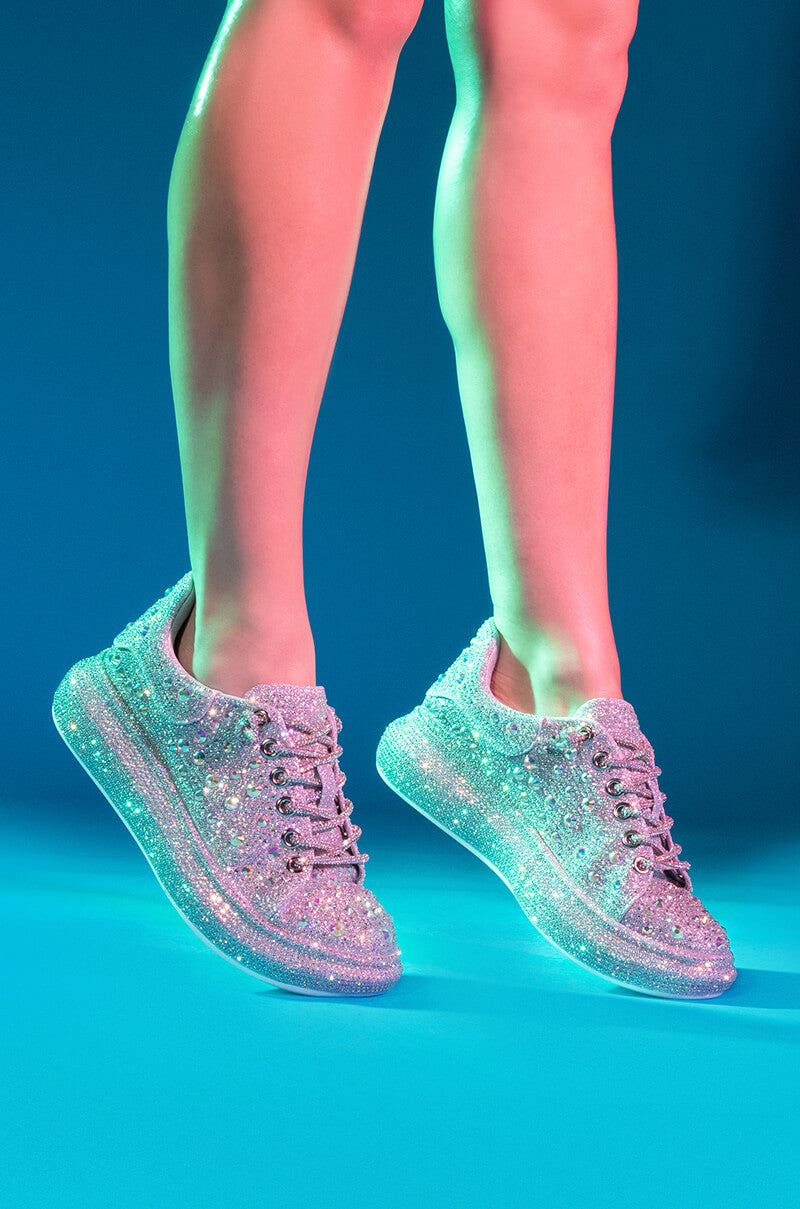 AZALEA WANG STOP AND STARE FLAT SNEAKER IN SILVER