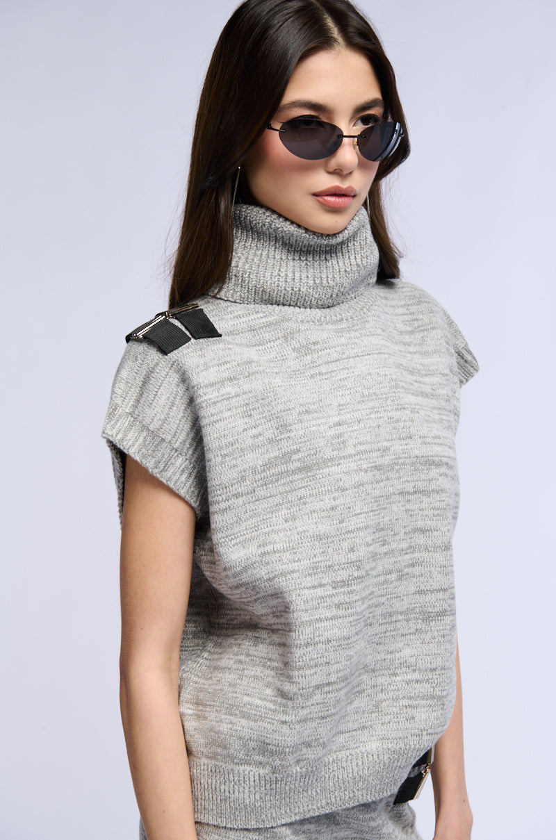 BUCKLE UP SLEEVELESS TURTLENECK SWEATER TOP