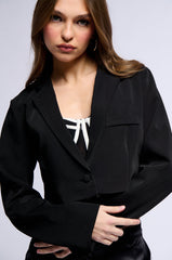 CLASSIC CROP BLAZER IN BLACK