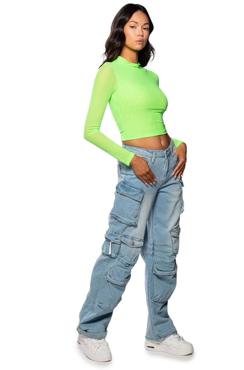 BROOKLYN CARGO POCKET WIDE LEG JEAN